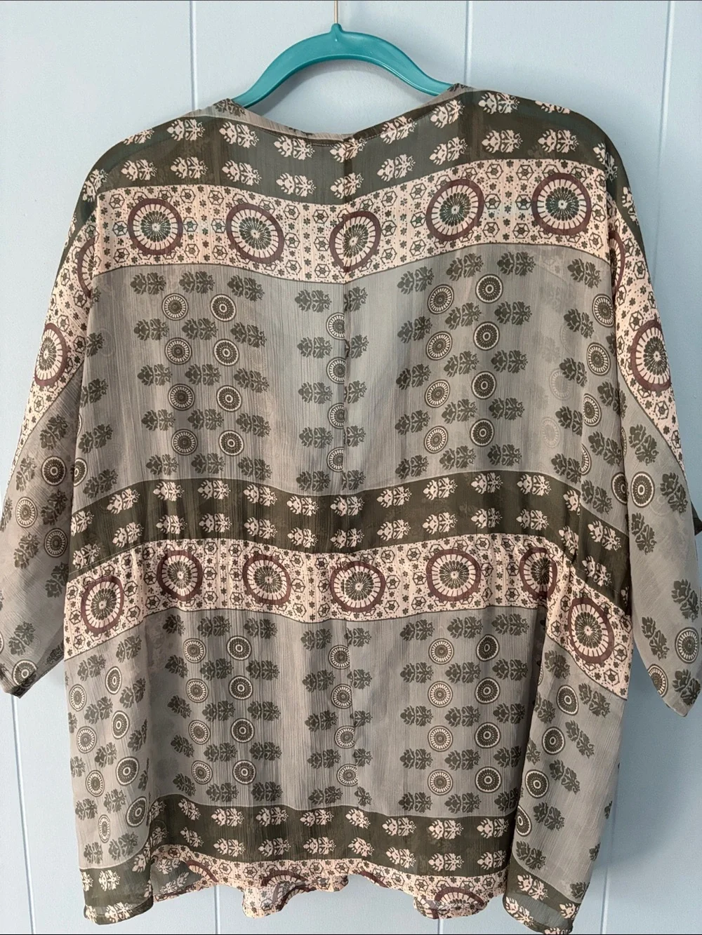 Willow & Clay Olive and Cream Sheer Boho Tie-Front Kimono XS - Picture 3 of 7